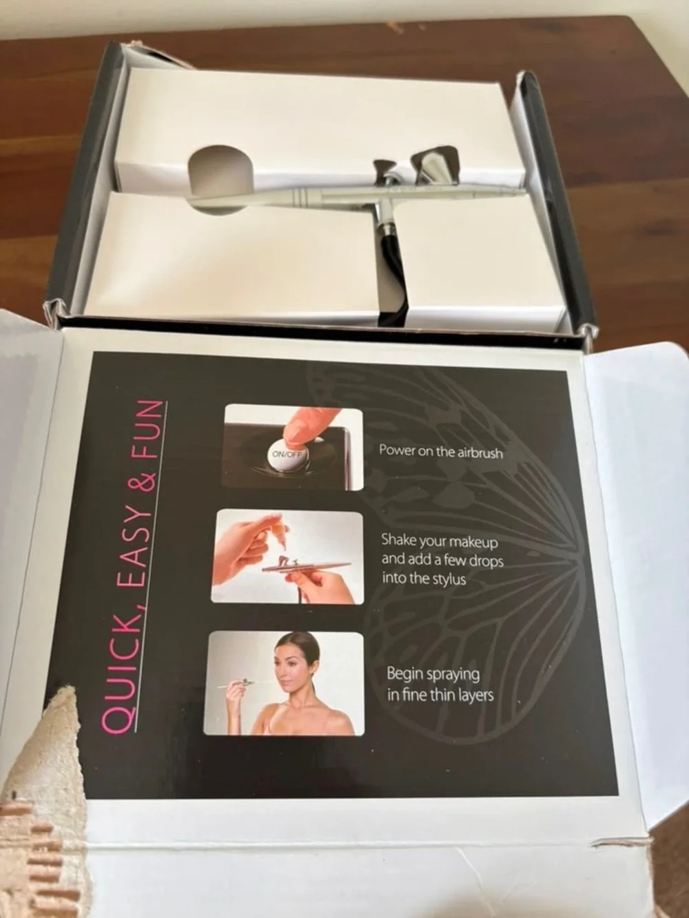 Luminess Airbrush Cosmetic System - Black with Red Accent